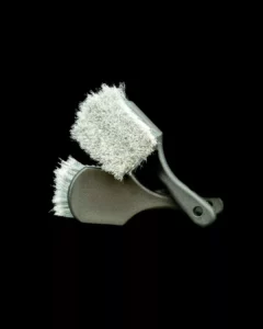 CA41- CALI ARMOR SOFT WHEEL BRUSH