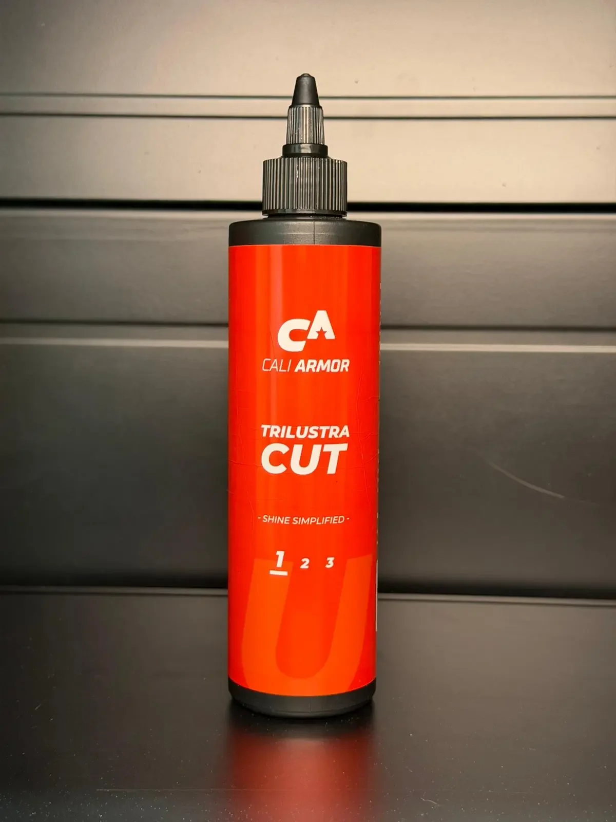 CALI ARMOR TRILUSTRA™ HEAVY CUT 250ML